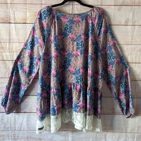 Matilda Jane Size Large Floral Embroidered Babydoll Blouse Tassel Scoop Neck - Picture 9 of 13